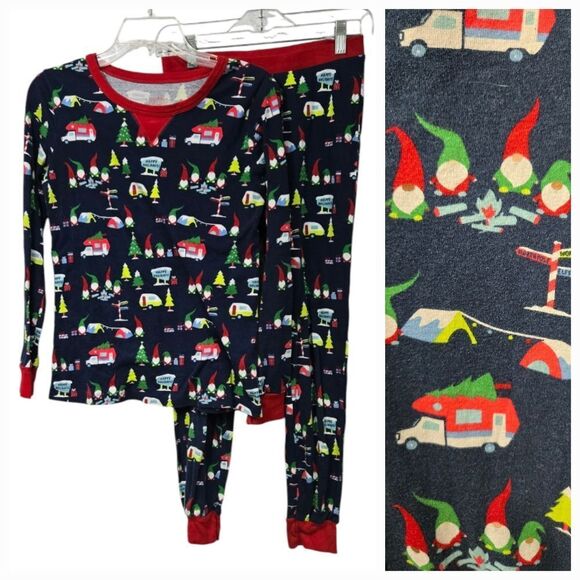 Camping Gnomes Holiday Matching Pajamas Blue Christmas RV Winter Theme 2pc Set - Picture 1 of 11
